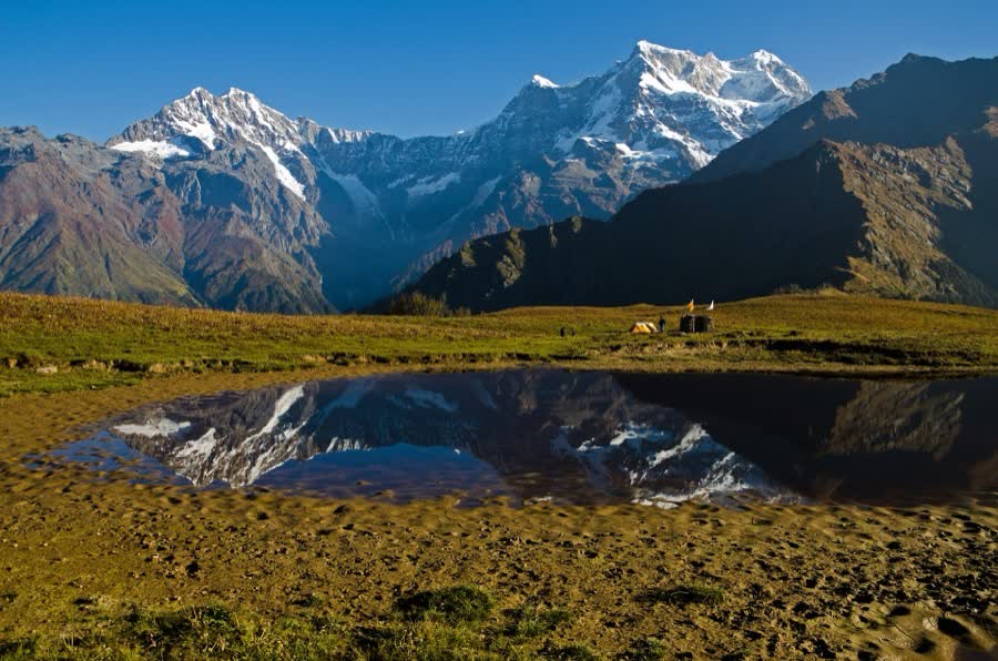 Chaukhamba reflected at Buda Madhyamaheshwar