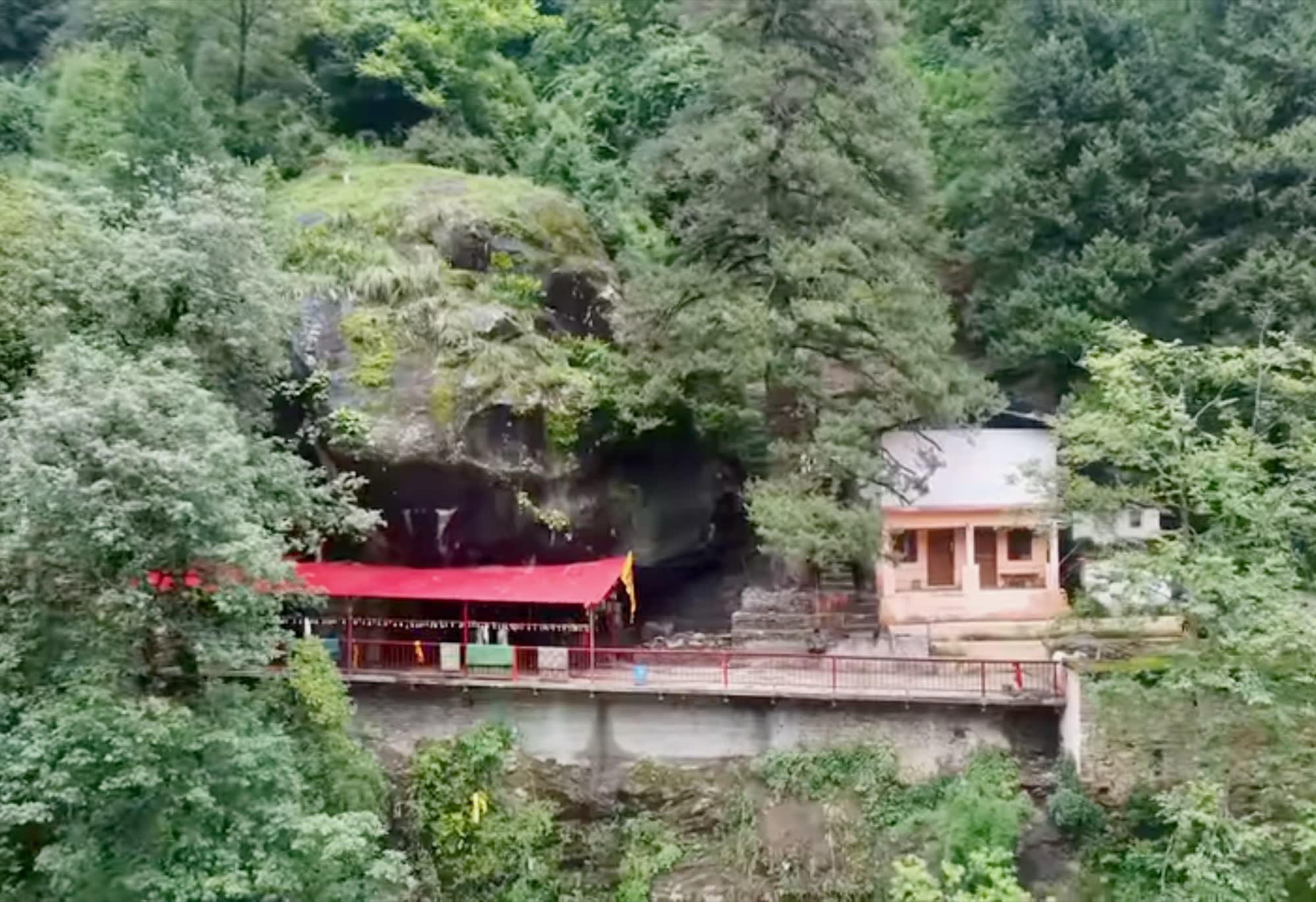 Kalpeshwar temple